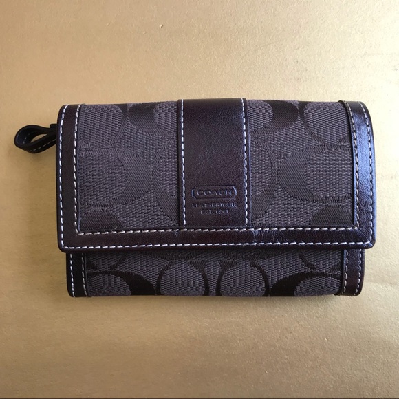 Coach Handbags - Coach Wallet NWOT